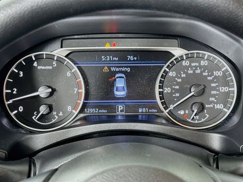 Used 2022 Nissan Altima 2.5 SV AWD/4WD image 12