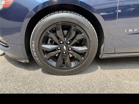 Used 2018 Chevrolet Impala LT FWD image 14