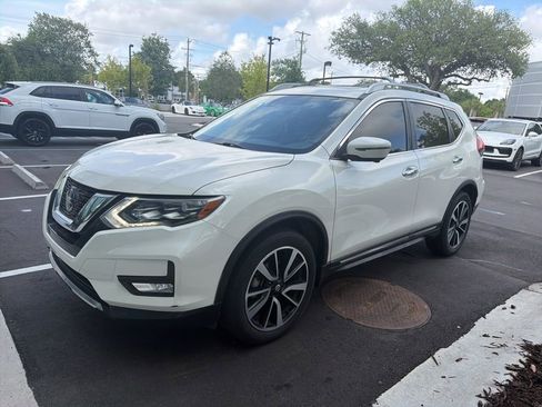 Used 2018 Nissan Rogue SL w/ Premium Package AWD/4WD image 1