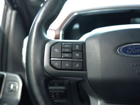 Used 2021 Ford F150 Lariat w/ Equipment Group 502A High AWD/4WD image 17