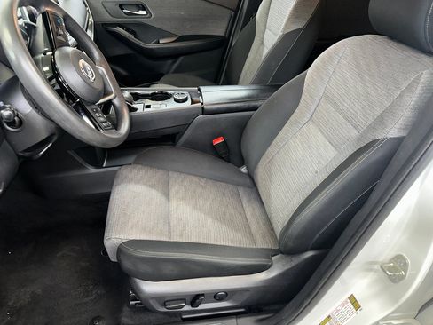 Used 2023 Nissan Rogue SV AWD/4WD image 5