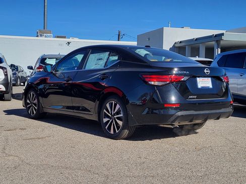 New 2025 Nissan Sentra SV w/ SV Premium Package image 4