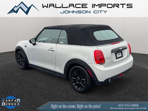 Used 2017 MINI Cooper Base image 3