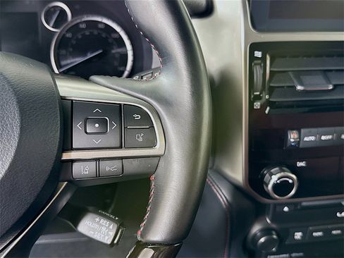 Used 2023 Lexus GX 460 Premium w/ Premium Package image 22