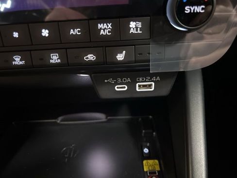 New 2026 Subaru Outback Limited image 31