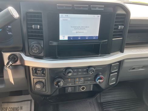 Used 2023 Ford F250 XL w/ 360-Degree Camera Package AWD/4WD image 18