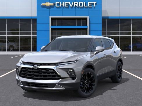 New 2025 Chevrolet Blazer LT w/ LPO, Black Sport Package image 6