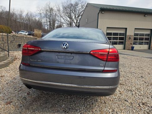 Used 2016 Volkswagen Passat 1.8T image 5