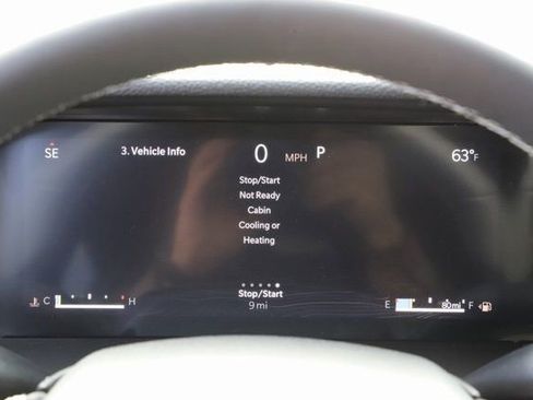 New 2025 Jeep Grand Cherokee Altitude AWD/4WD image 23