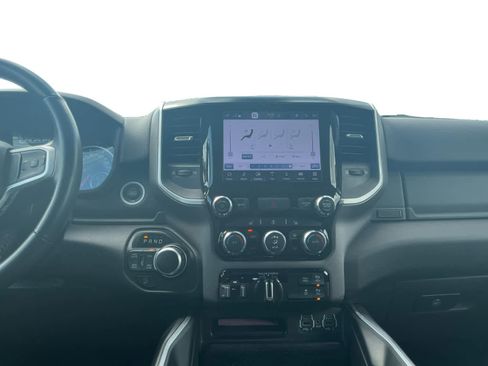Used 2022 RAM 1500 Big Horn AWD/4WD image 11