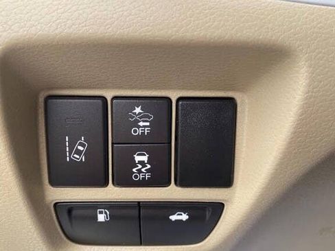 Used 2019 Acura TLX image 15