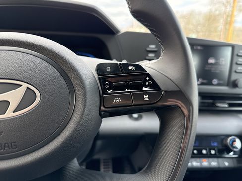 New 2026 Hyundai Elantra SEL Sport Premium FWD image 19