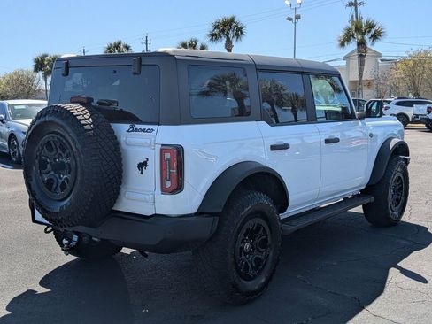 Used 2023 Ford Bronco Wildtrak image 5