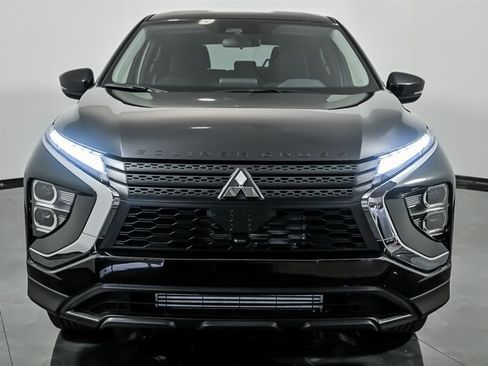 New 2026 Mitsubishi Eclipse Cross LE AWD/4WD image 4