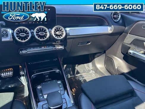 Used 2021 Mercedes-Benz GLB 35 AMG 4MATIC image 20