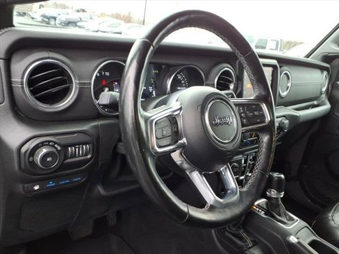 Used 2021 Jeep Wrangler Unlimited Sahara w/ Cold Weather Group image 8