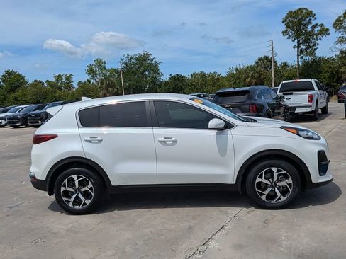 Certified 2021 Kia Sportage LX FWD image 16