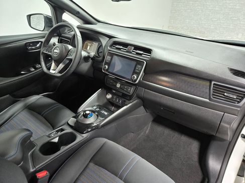 Used 2024 Nissan Leaf SV Plus image 50