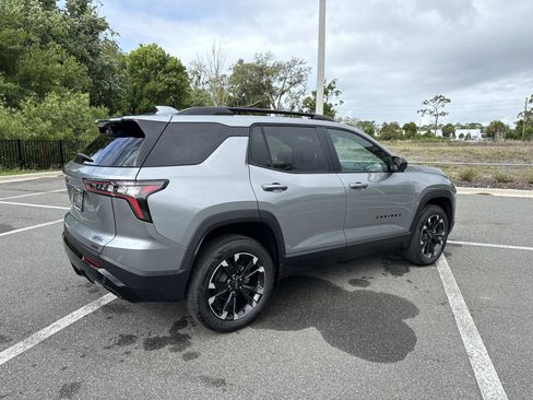 New 2026 Chevrolet Equinox RS w/ Convenience Package III FWD image 3