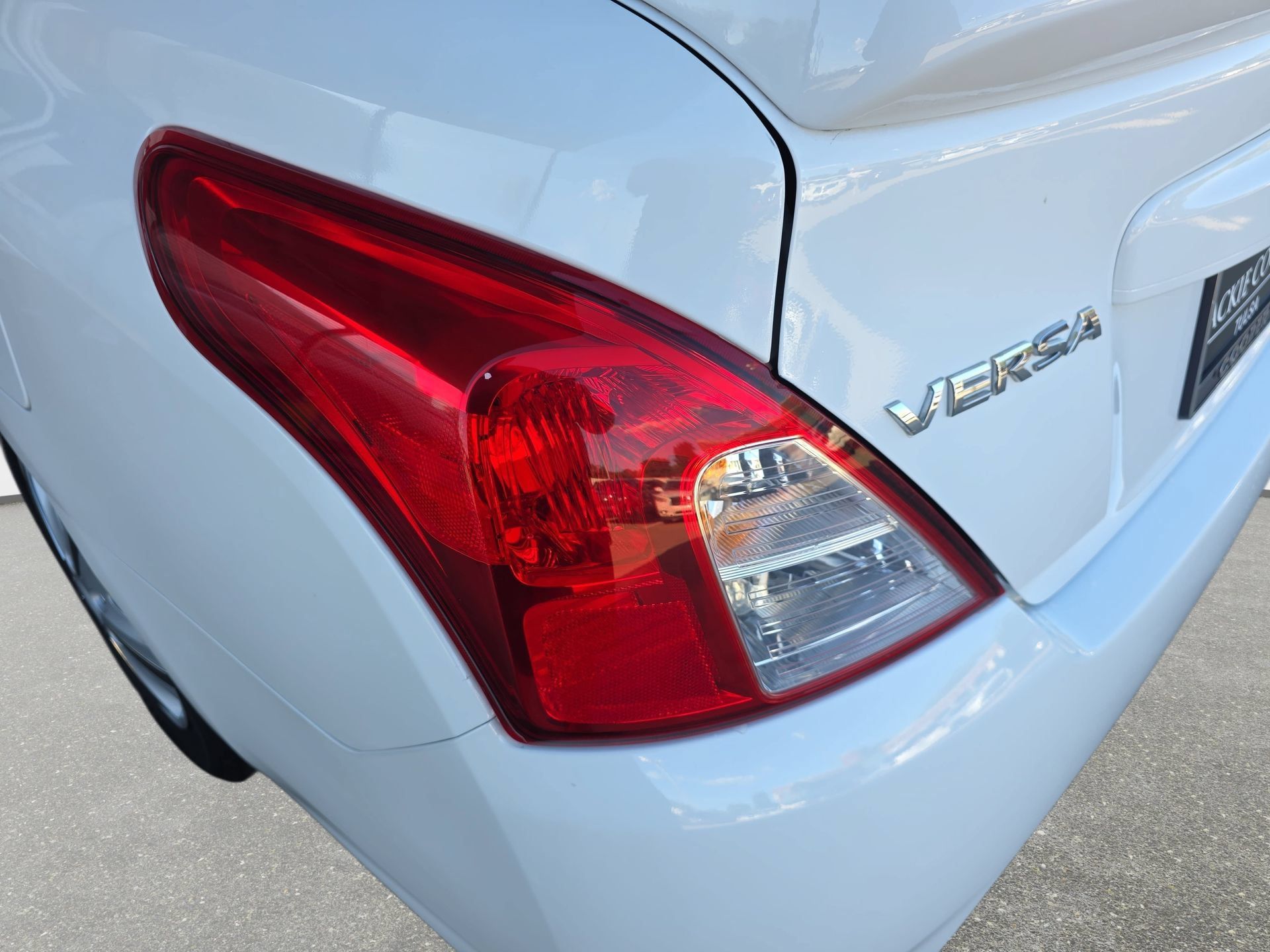 Used 2019 Nissan Versa SV FWD image 31