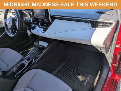 Used 2021 Toyota Corolla SE image 22