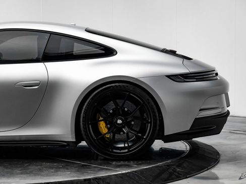 Used 2024 Porsche 911 GT3 image 8