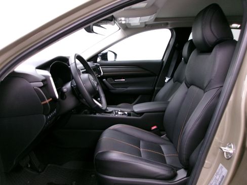 Used 2025 MAZDA CX-50 2.5 Turbo w/ Accent Package AWD/4WD image 10