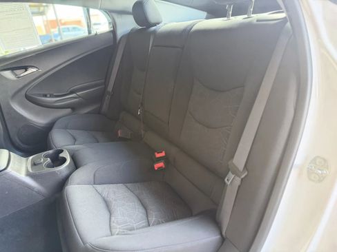 Used 2017 Chevrolet Volt LT FWD image 15