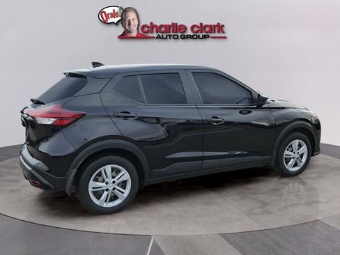 Used 2024 Nissan Kicks S FWD image 6