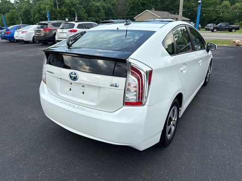 Used 2015 Toyota Prius Persona Series image 6
