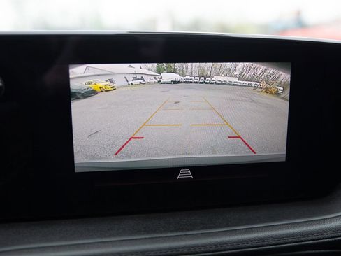 Used 2025 Buick Encore GX Preferred AWD/4WD image 9