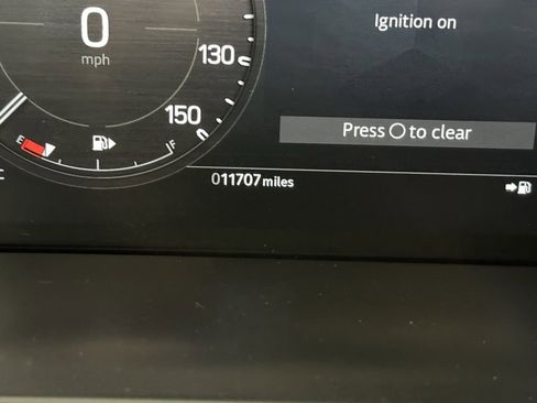 Used 2024 Land Rover Defender 110 X image 19