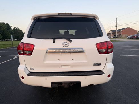 Used 2011 Toyota Sequoia Limited RWD image 5