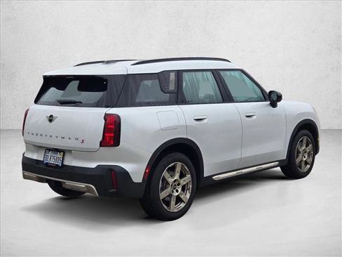 Certified 2025 MINI Cooper Countryman S image 5