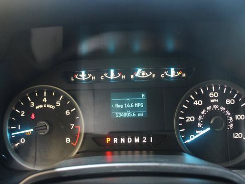 Used 2018 Ford F150 XLT AWD/4WD image 15