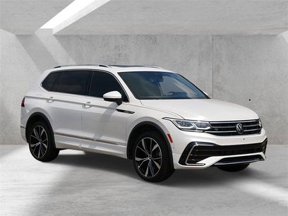 Used 2022 Volkswagen Tiguan SEL R-Line