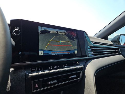 Used 2026 Toyota Camry XSE FWD image 16