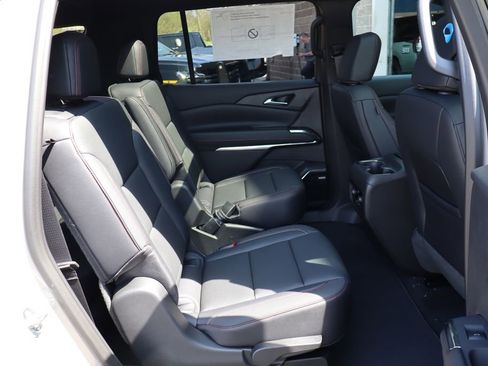 New 2026 Chevrolet Traverse Z71 w/ Enhanced Driving Package AWD/4WD image 50