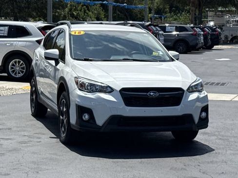 Used 2018 Subaru Crosstrek 2.0i Premium AWD/4WD image 3