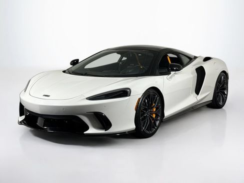 Used 2026 McLaren GTS RWD image 1