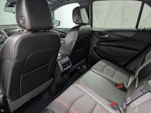 Certified 2022 Chevrolet Equinox RS w/ Infotainment Package AWD/4WD image 13