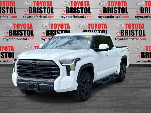 Used 2026 Toyota Tundra SR5 w/ SX Package AWD/4WD image 8