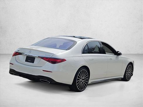 Used 2022 Mercedes-Benz S 580 4MATIC Sedan image 5