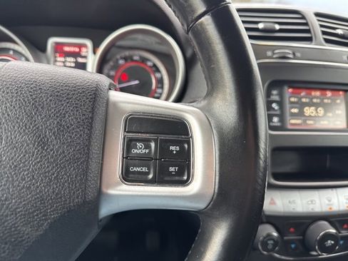 Used 2018 Dodge Journey SE w/ Connectivity Group image 21