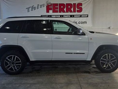 Used 2020 Jeep Grand Cherokee Trailhawk w/ Trailhawk Luxury Group image 8