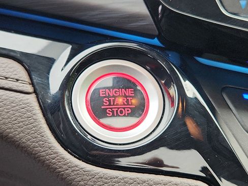 Certified 2025 Honda Odyssey Elite image 23
