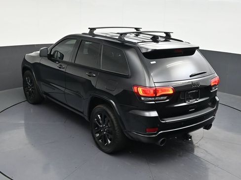 Used 2021 Jeep Grand Cherokee Laredo X RWD image 19