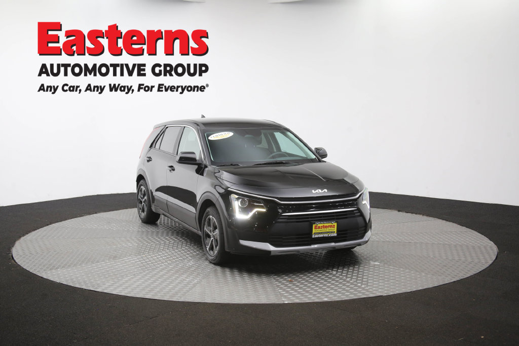 Used 2025 Kia Niro LX FWD image 49