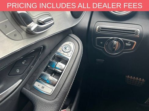 Used 2019 Mercedes-Benz GLC 300 4MATIC image 12