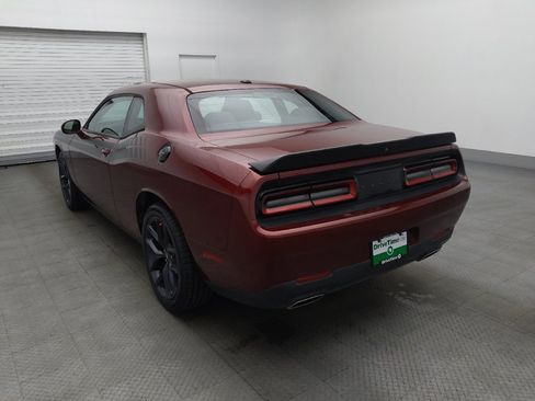 Used 2020 Dodge Challenger SXT w/ Blacktop Package RWD image 5